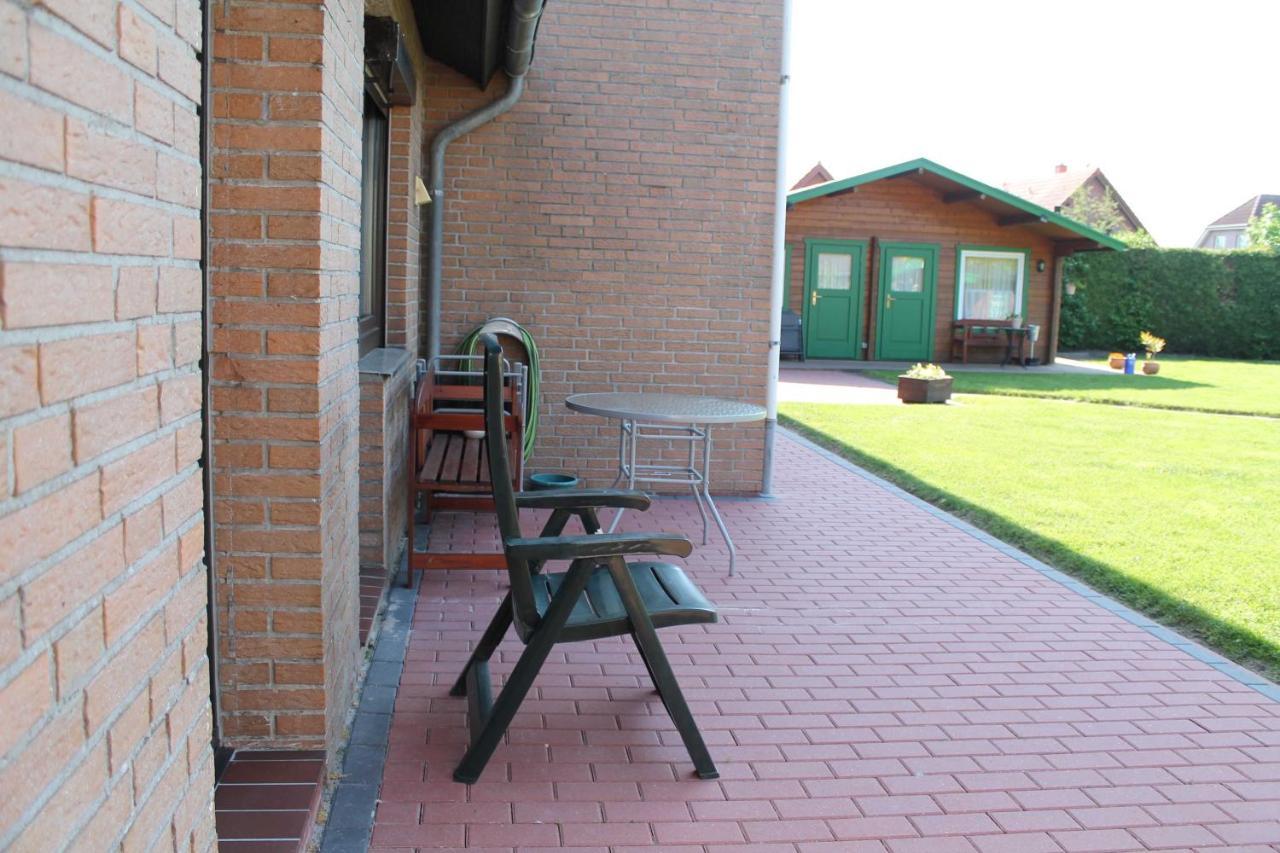 Ferienwohnungen Haus Sommerwind, 45075 Jemgum Exteriör bild