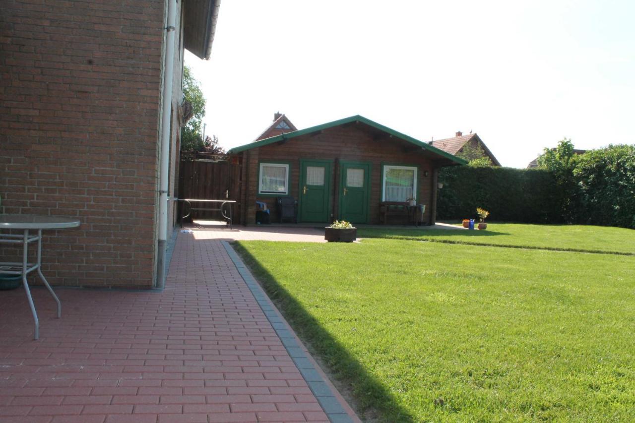 Ferienwohnungen Haus Sommerwind, 45075 Jemgum Exteriör bild
