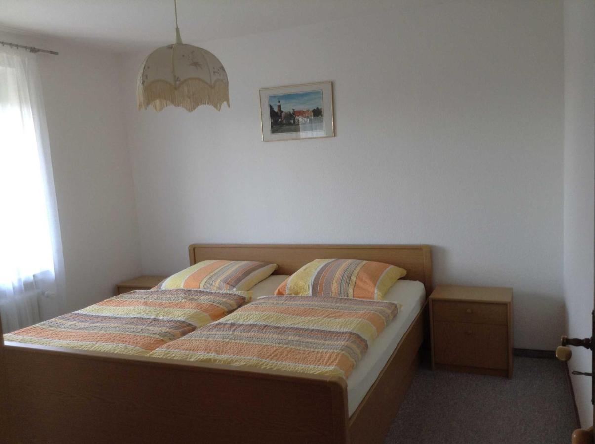 Ferienwohnungen Haus Sommerwind, 45075 Jemgum Exteriör bild